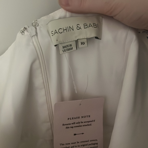 NWT Sachin and Babi White Floral Midi Dress - Picture 3 of 3